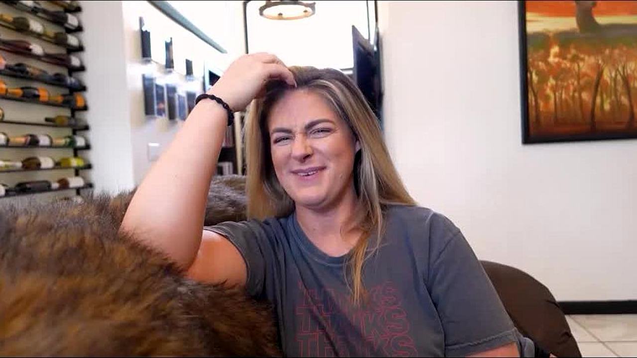 My Friends Hot Mom Clover Baltimore Begs for Creampie After Divorce Fuck!