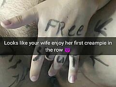 曲线妻子大胸成为变态情人的肥沃精液垃圾桶，在戴绿帽故事中。