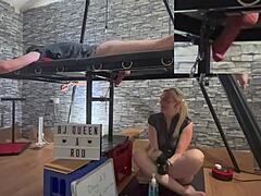 hey, har du set en malkebord lås med ødelagte orgasmer?