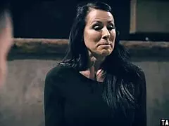 therapy session with sex addicts turns into group activity