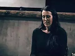 therapy session with sex addicts turns into group activity