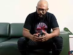 husband regrets expelling wife and humbles himself to return