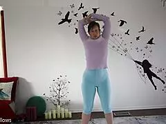 Milf Teaches Babe About Shaved Pussy