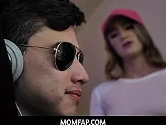 Horny Stepsister Kenzie Madison Deepthroats Stepbrother