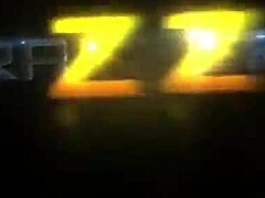 Brazzers明星朱莉娅·安在医院和病人疯狂内射场景！😍