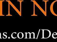 Milf Twerking with Oiled Ass