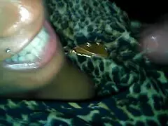 Ebony madura da mamada babosa a BBC enorme