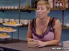 freya parker explores lesbian desires