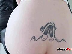 Mama, obljubila si, da boš visela z mano, Lauren Phillips!