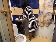 Hey lady, how does that big mature ass handle my cock so well?