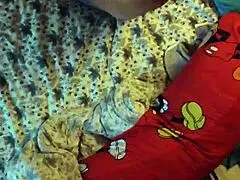 kid secretly watches mom in her daily routine