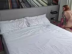 gratis us busty milf sophia locke introduction