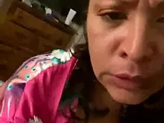 anna maria shows some love