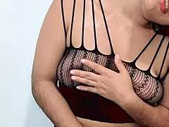 Unfaithful milf seduces her lover with passion