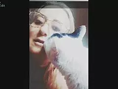 linda pays tribute to her pantaneiro with big tits and pussy