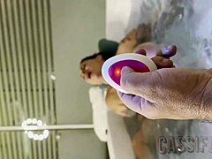 Hej kompis, punktering räddad av en het knull, kolla min röv