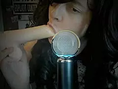 hypnotic blowjob session where the dominatrix shows sucking techniques while hypnotizing.