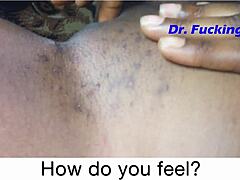 Большой хуй доктор учит сексуальную девку трахаться