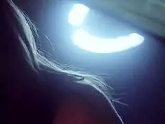 Macht die MILF Facesitting auf ihrer schwarzen Kollegin outdoors?