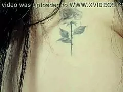 a calcinha partiu a buceta e o grelho saio pelas beiradas voce chuparia esta buceta lisinha ate melar