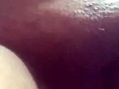 jeg leger alene med min dildo