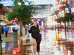 Jeg kan ikke tro Mia Dior ble knullet rett etter å ha møtt en fremmed downtown Las Vegas.