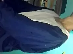 me pongo bucaneras verde me la chupa y cogemos de perrito