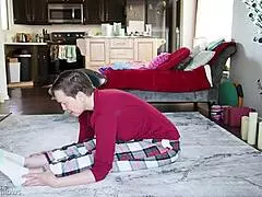 yoga lesson turns into big ass milf pussy play