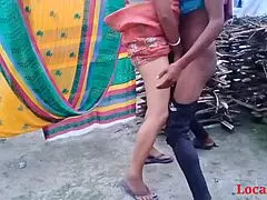 Desi bhabi outdoor sex?