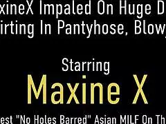 I adore maxine pleasing her clit