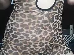 Asian milf teases with solo pussy play in new special.