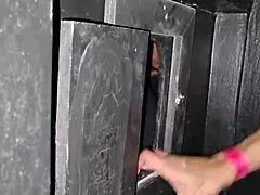 Na festa de swing resisti mamar pica chamei boy glory hole arrebentar cuzinho cabine completo xv red 😈