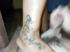 I surprise my wife fucking a fake cock with toys and big ass