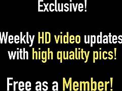 Викки Ветт в сексуальном белье достигает интенсивных оргазмов, мастурбируя большую киску