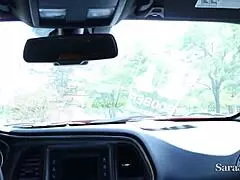 सारा जे और लॉरेन फिलिप्स अपनी चूचियां हिलातीं बड़े ब्लैक कॉक शेयर करतीं?