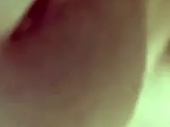 Feleség kopasz pinájával basztja a farkam?