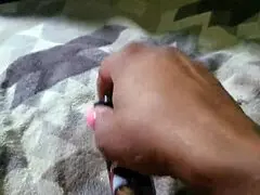 Nybutterscotch Uses New Toy for Squirting