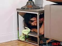 I’m stunned, sexy milf nanny Riley Jacobs with big ass got stuck and drilled!