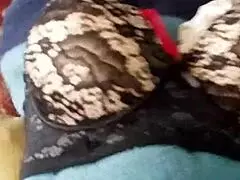 Premiéra bielizne, ktorú mi dala teta na anál s veľkými kozami 😏