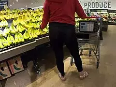 Yo, see this housewife flash transparent leggings while grocery shopping!