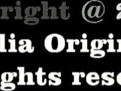 Не мога да повярвам на нервите в тази компилация на отчаяни аматьори, млади до зрели BBW с големи цици!