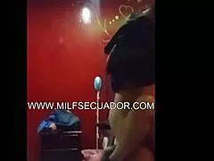 ya me aburrí del mismo de siempre ahora me follé a un fan