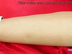 super hot brunette teen!