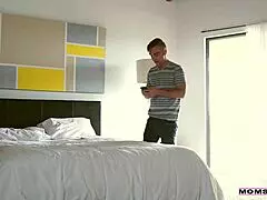 momsteachsex my step mom seduced me