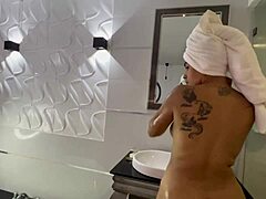 Narrative-Neutral A Bloated Plumber Drills the Busty Big-Ass Hottie in Steamy Homemade Action