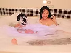 marcia imperator and vitoria vonteese get wild in the hydro with bisexual fun 😈💦