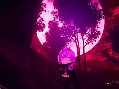 vampire queen seduces hunter