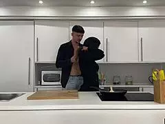 I gots fucked by my boyfriend's friend in his house, big ass latina milf.