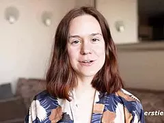 アンツァのツルまんこにディルドガン突きドイツ素人ソロ