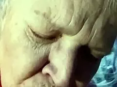 Horká milf expertně cucá obří kurva s vášní